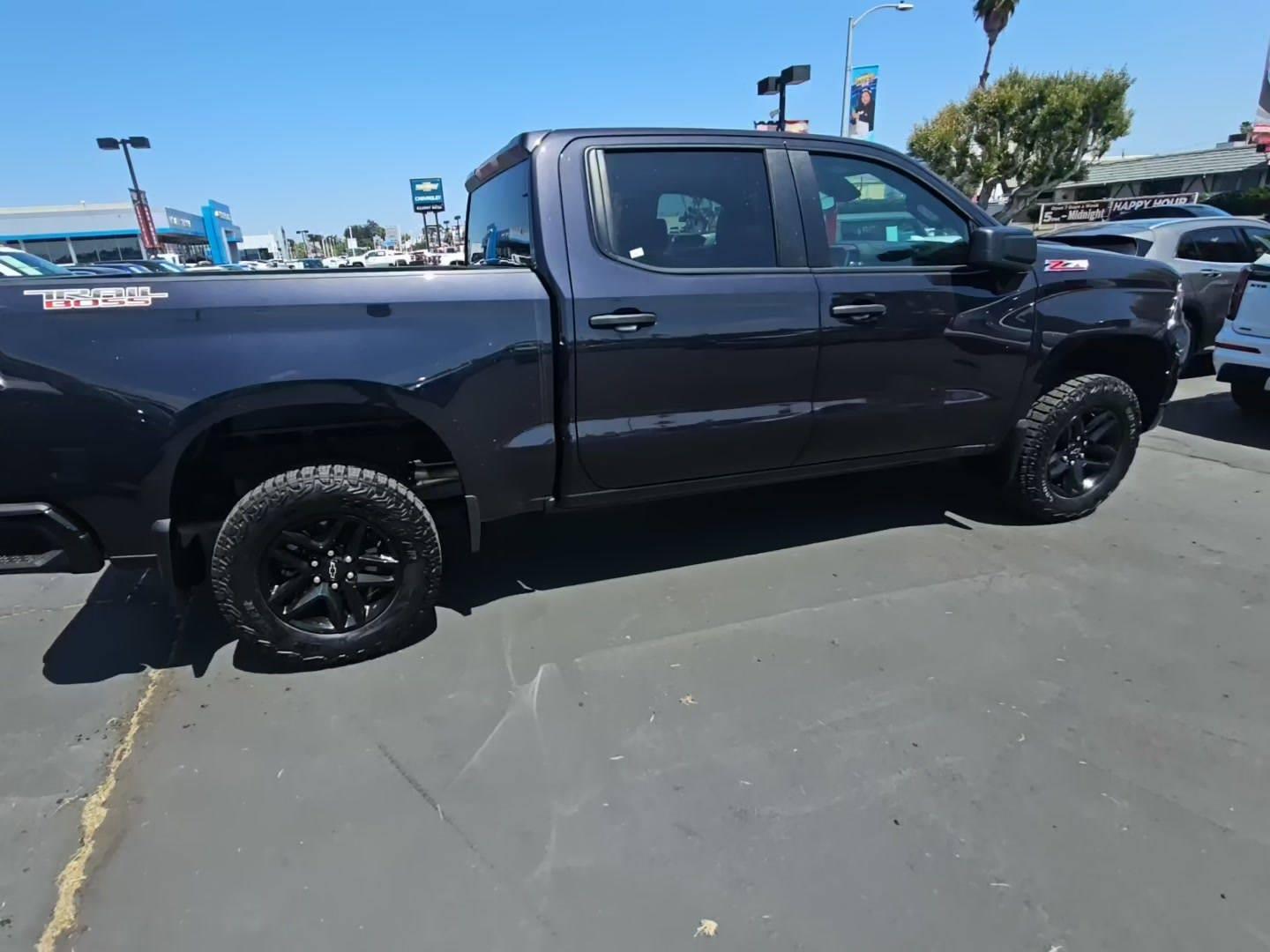 Kar Mart Maui