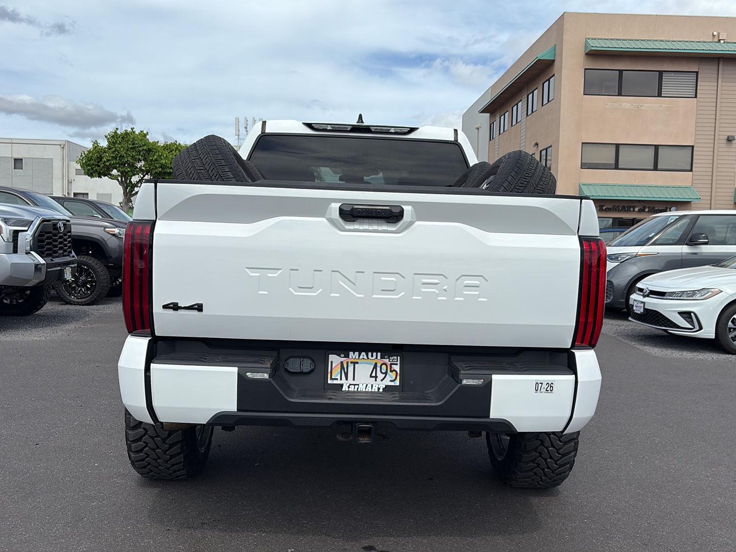 Kar Mart Maui