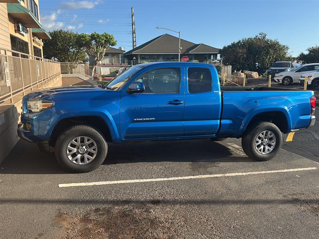 Kar Mart Maui