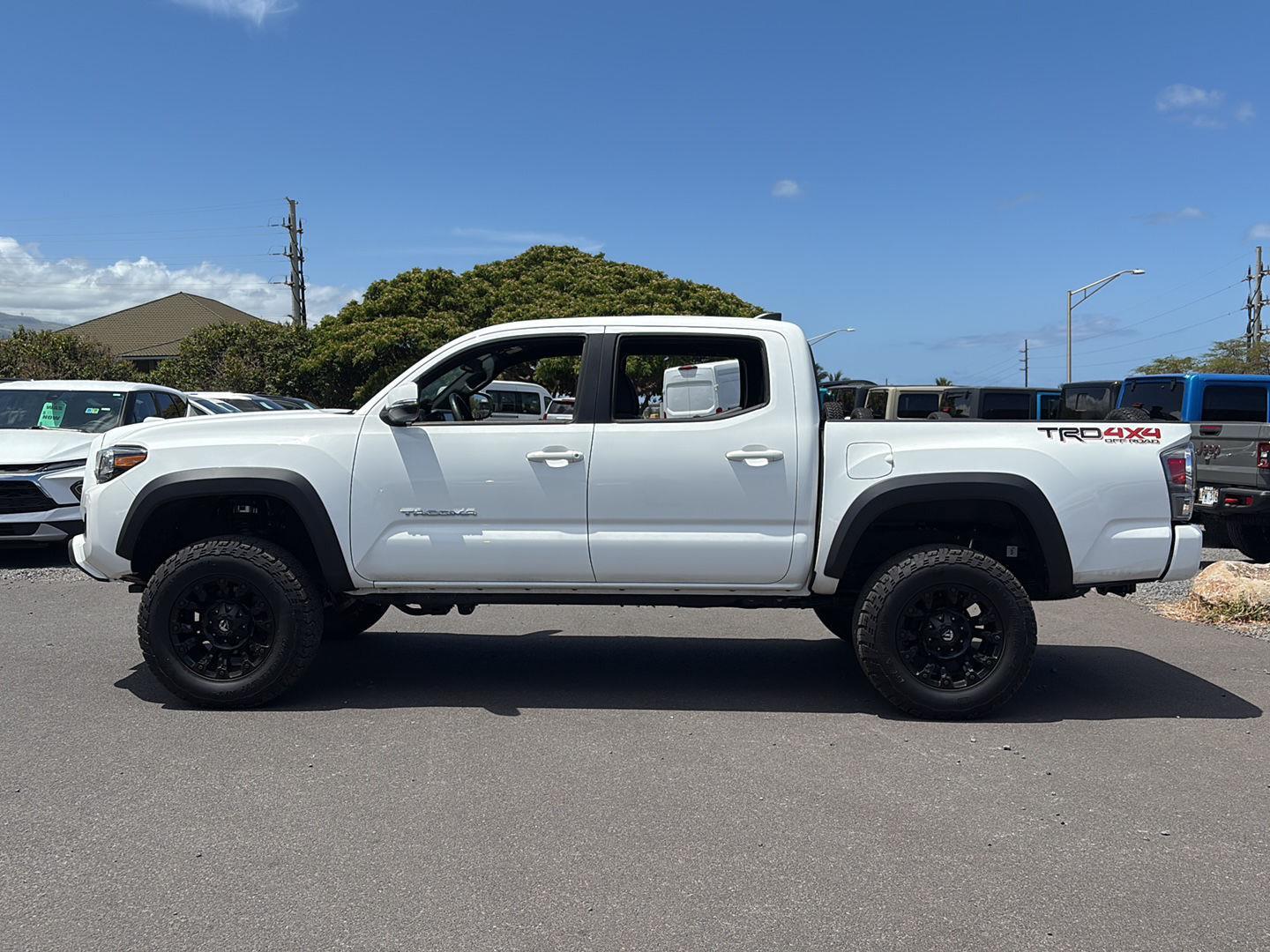 Kar Mart Maui