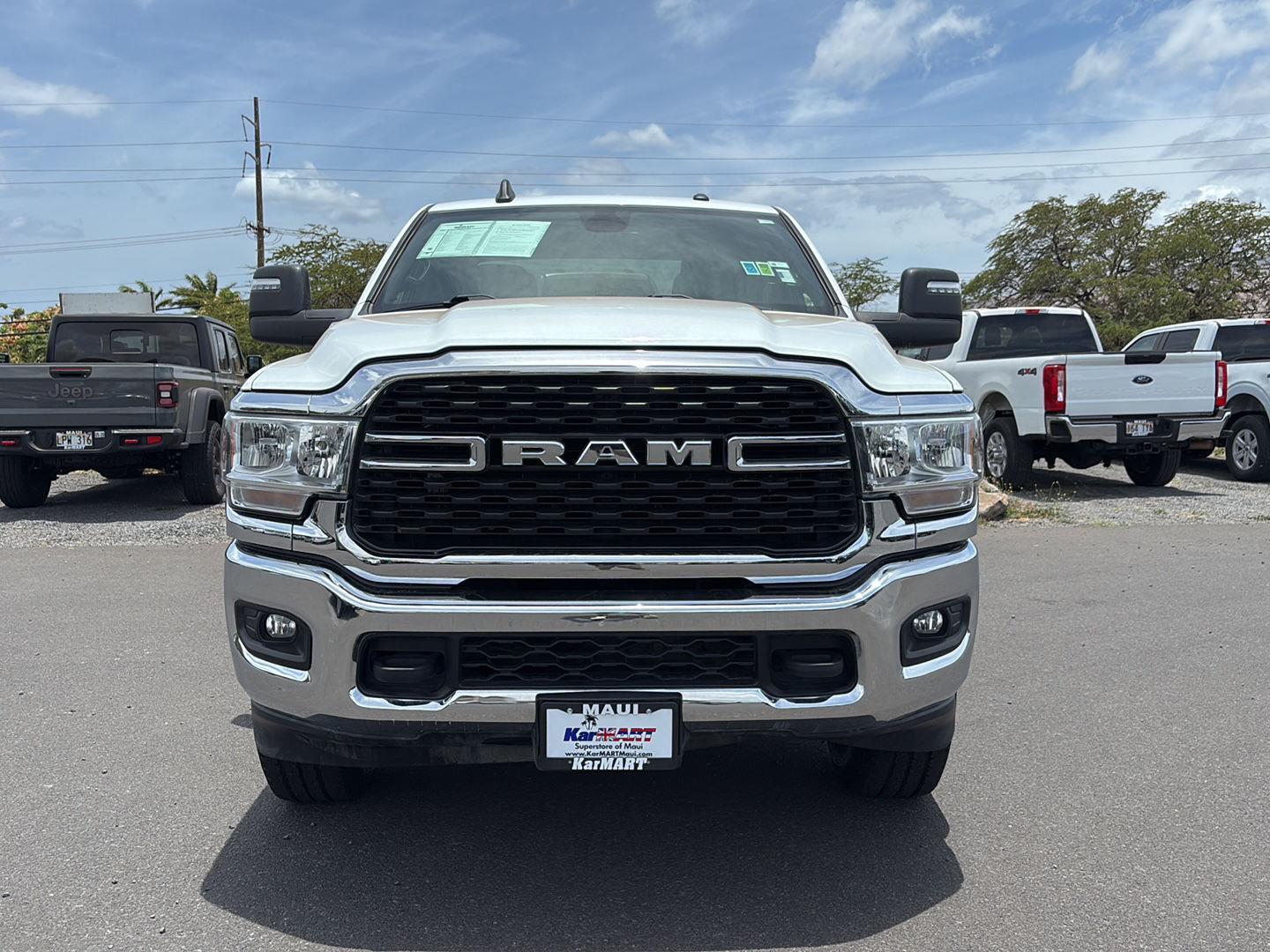 Kar Mart Maui
