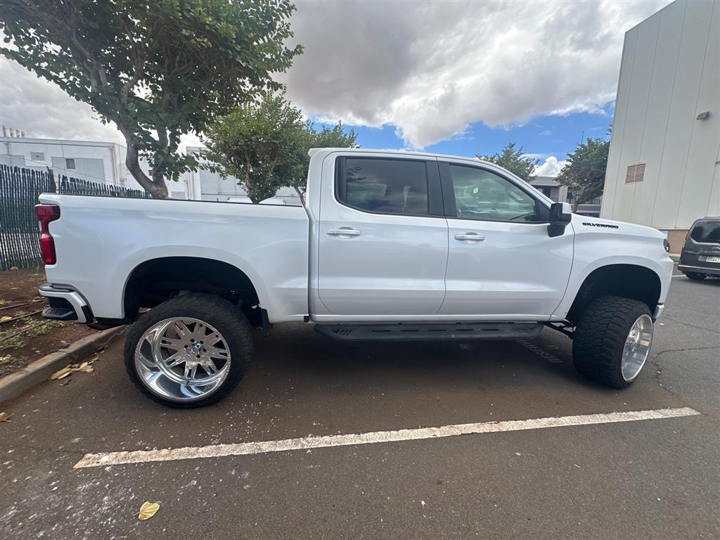 Kar Mart Maui