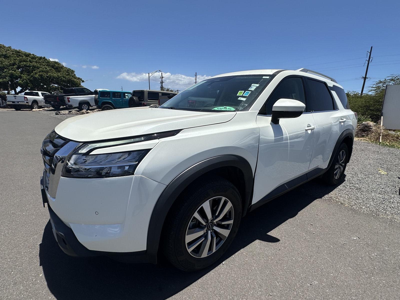 Kar Mart Maui