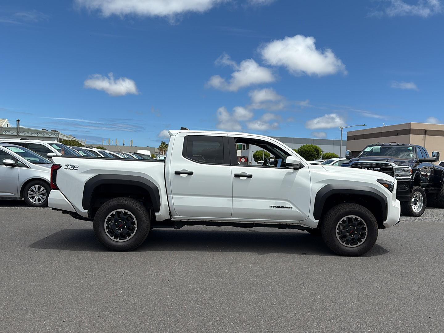 Kar Mart Maui