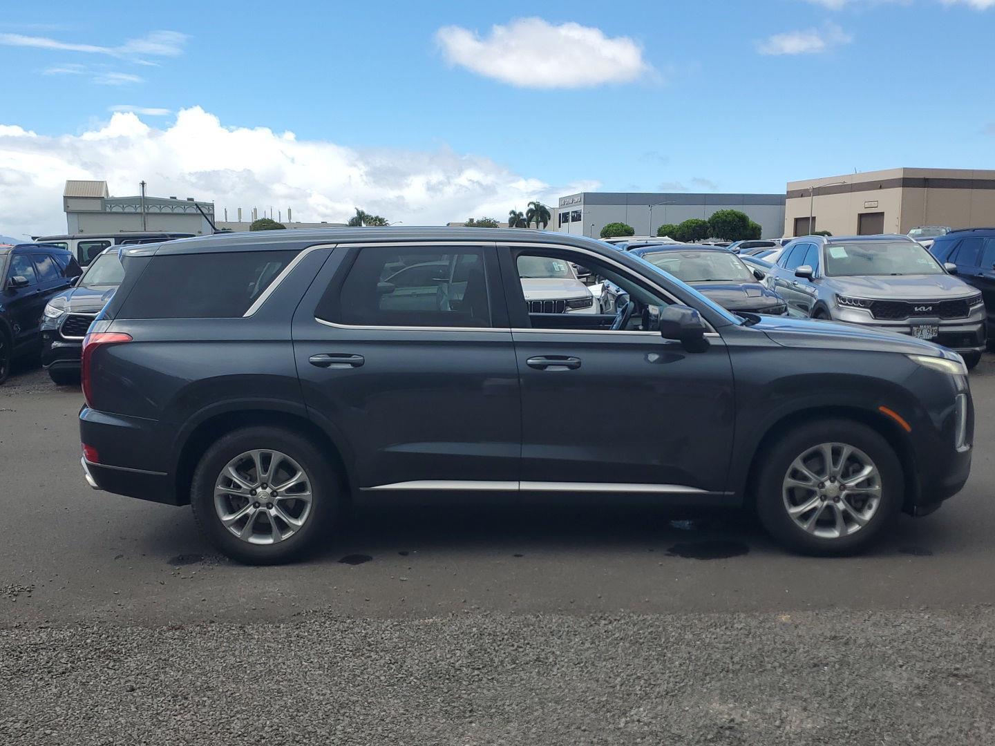 Kar Mart Maui