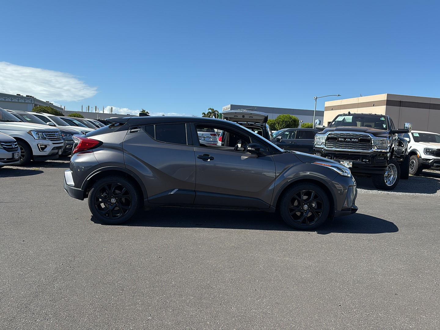 Kar Mart Maui