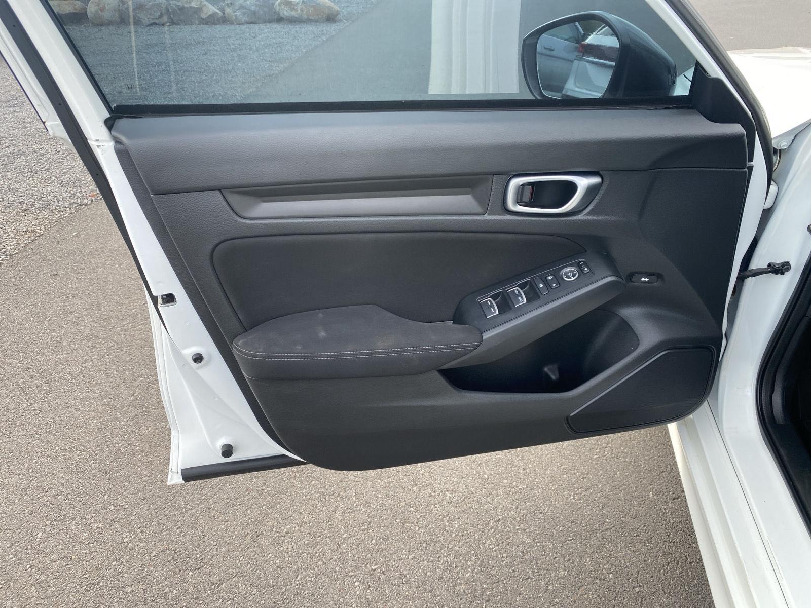 2023 Honda Civic Sport - Photo 13