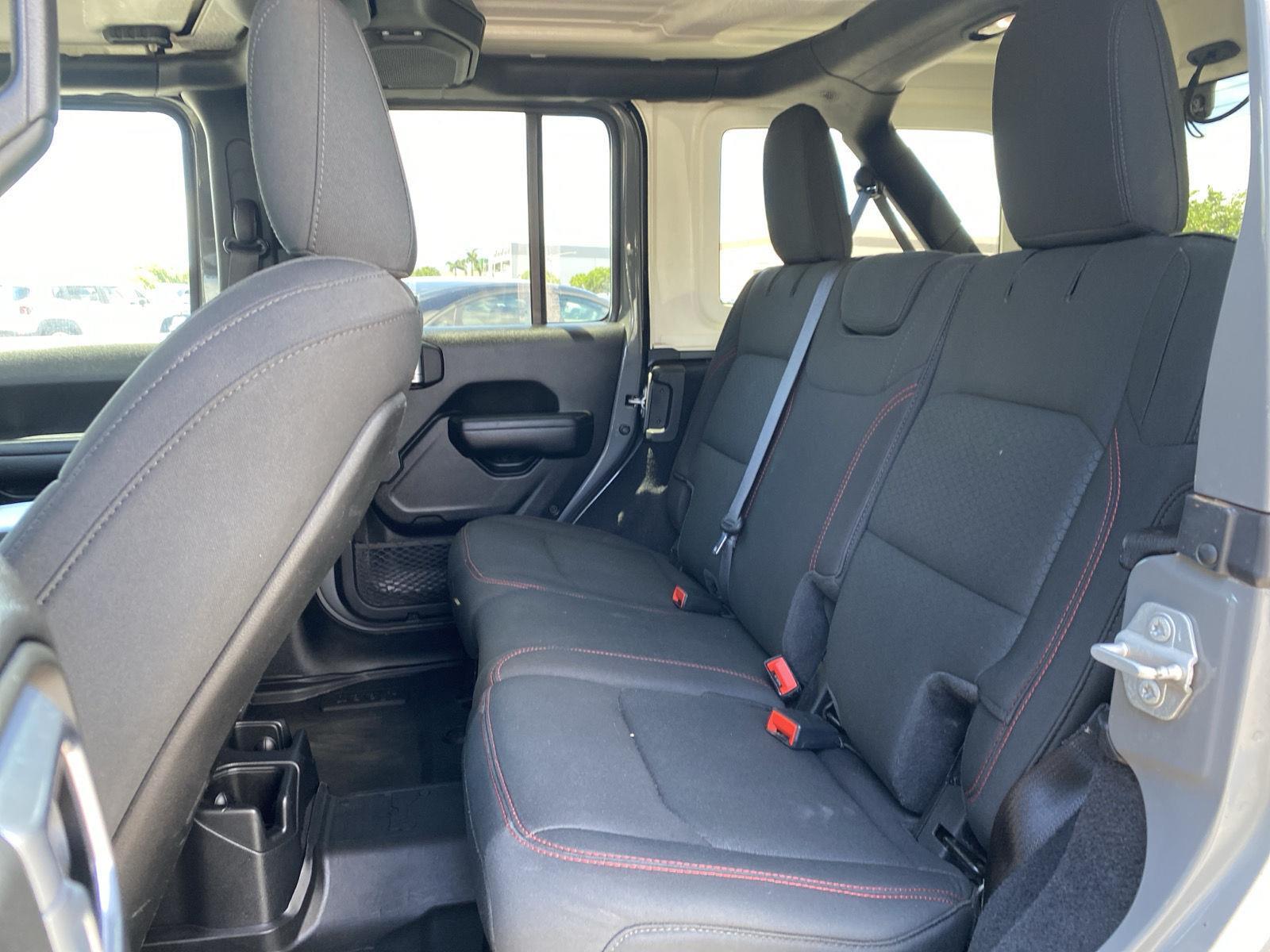 2021 Jeep Wrangler Unlimited Rubicon - Photo 16