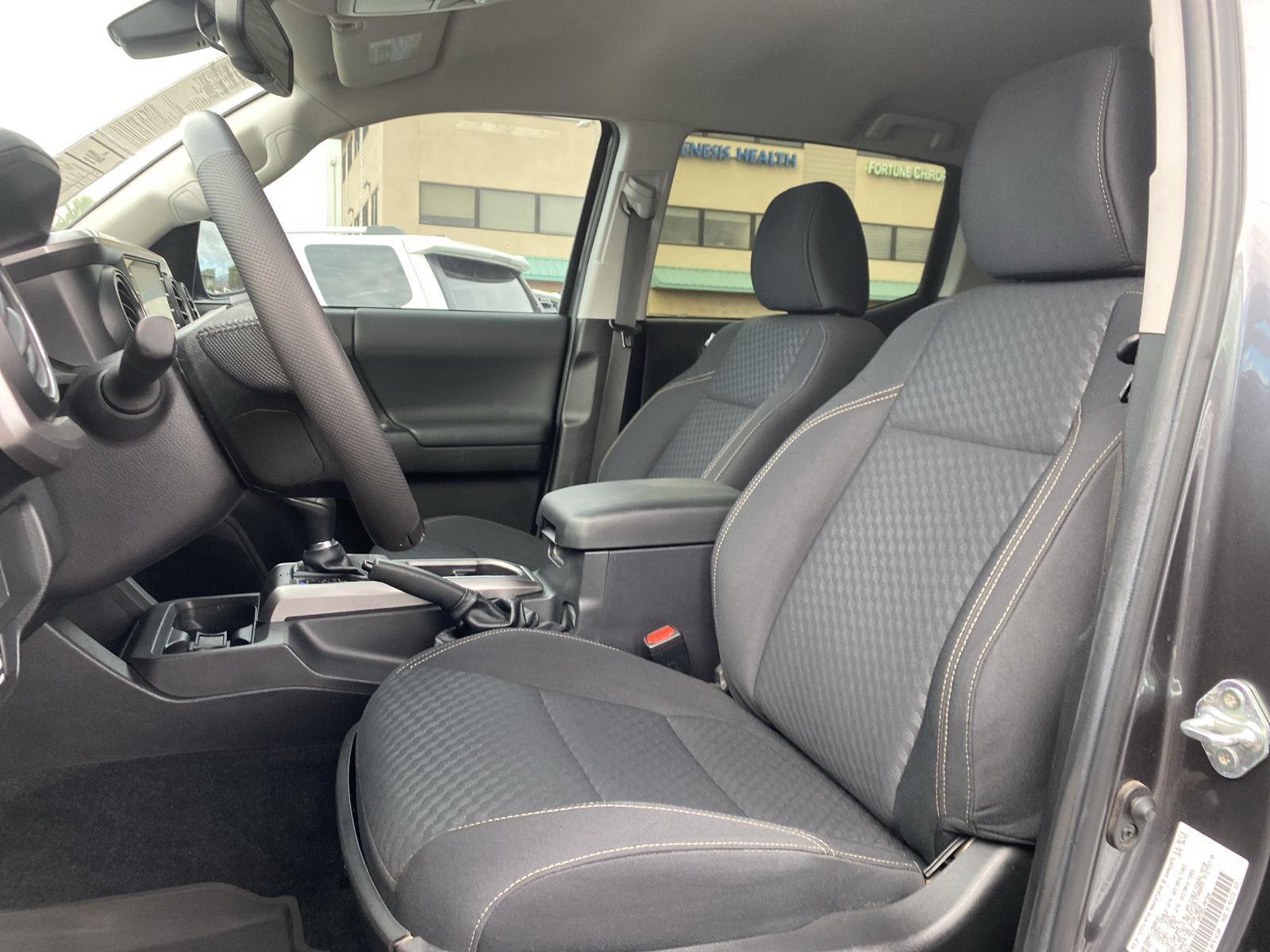 2023 Toyota Tacoma SR5 - Photo 17