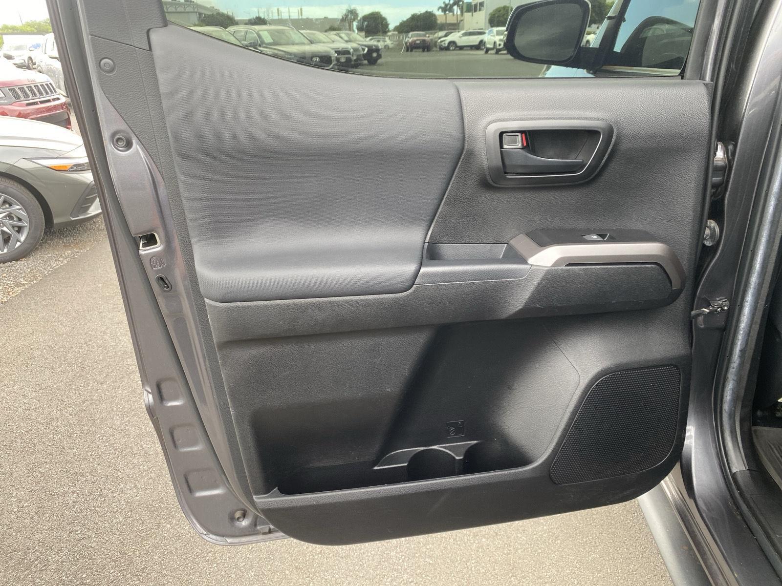 2023 Toyota Tacoma SR5 - Photo 22