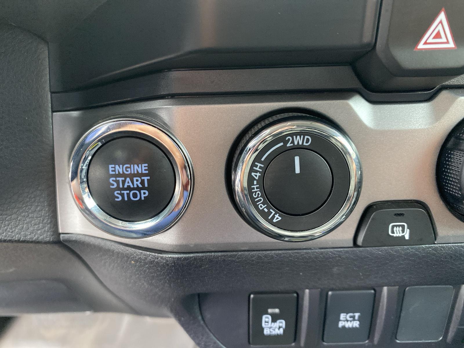 2023 Toyota Tacoma SR5 - Photo 32