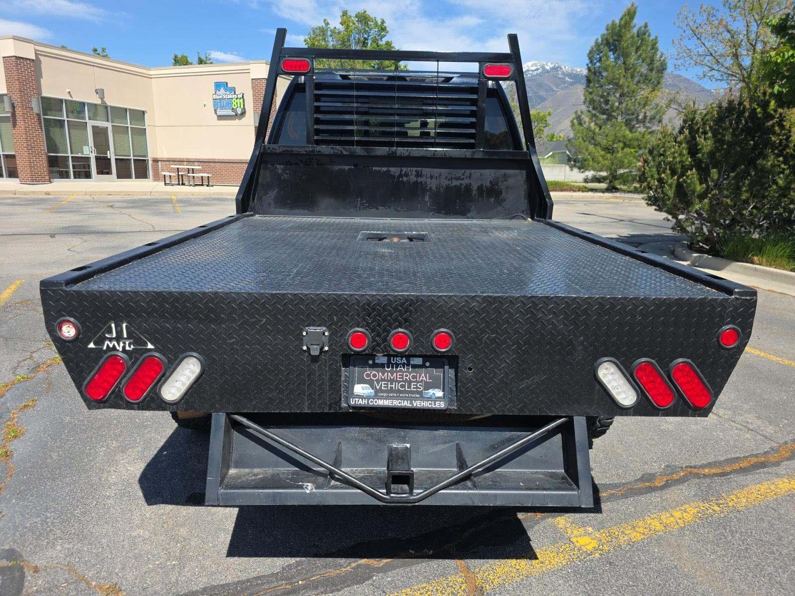 2022 Toyota Tundra SR5 - Photo 6