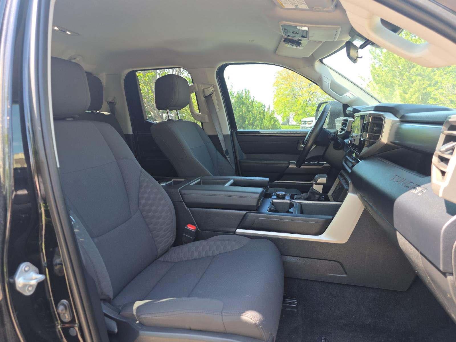 2022 Toyota Tundra SR5 - Photo 18