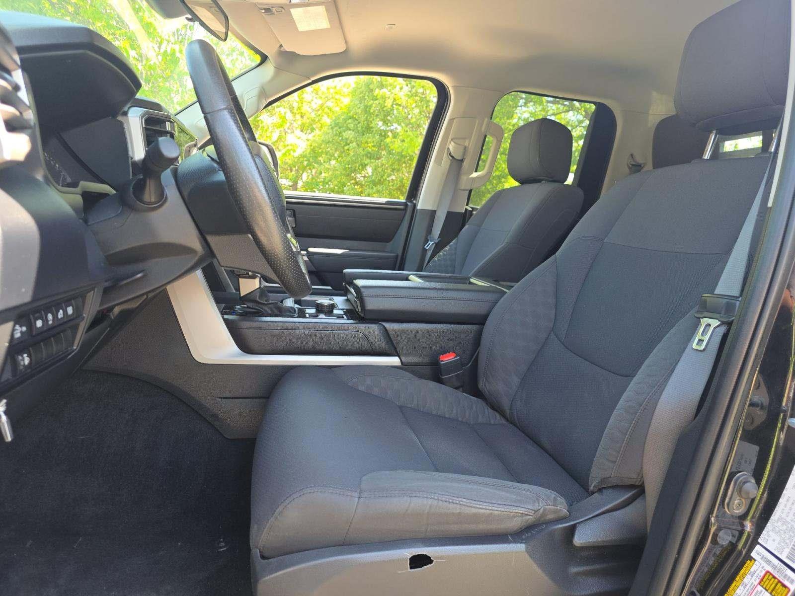 2022 Toyota Tundra SR5 - Photo 12