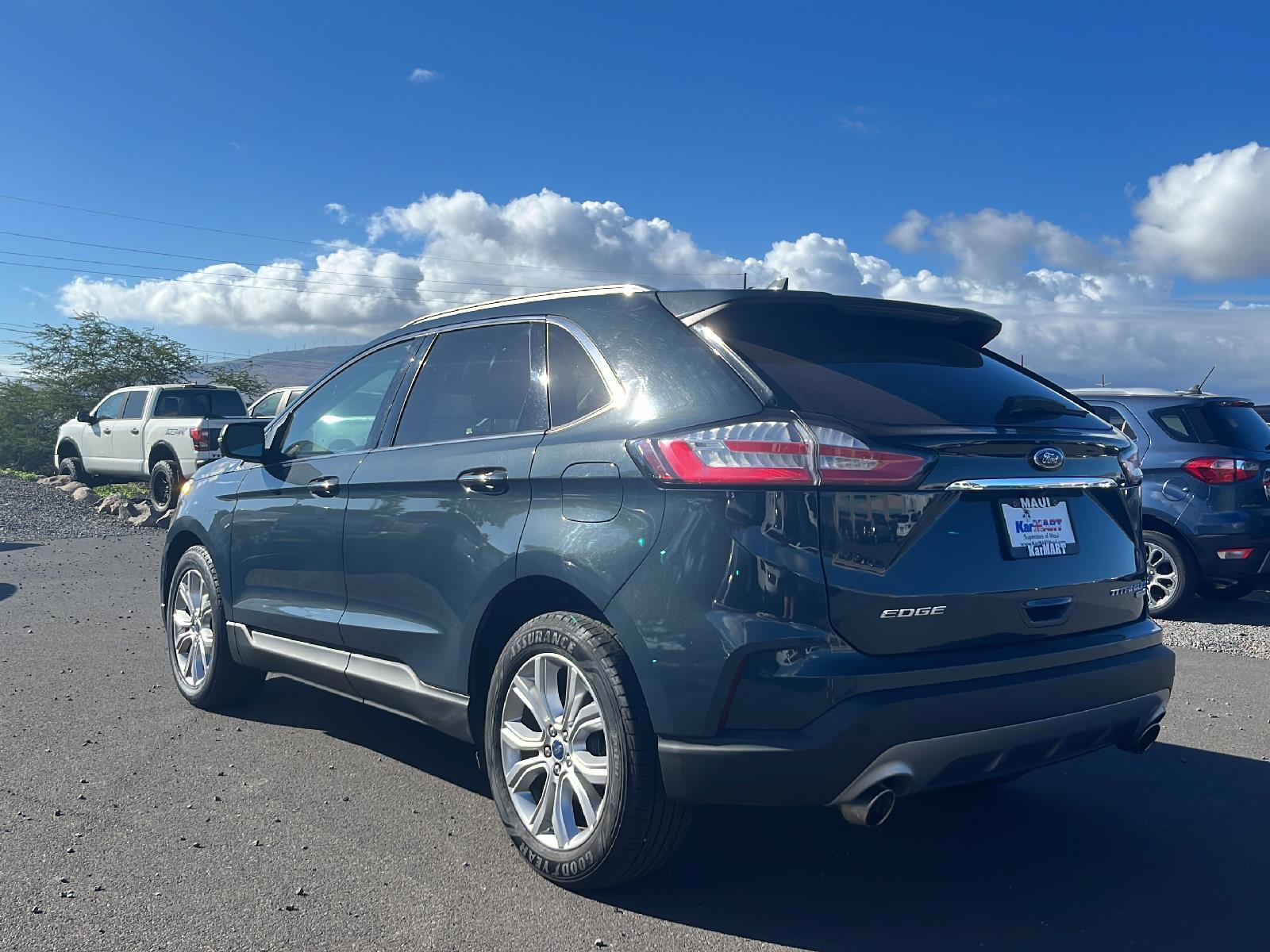 Kar Mart Maui