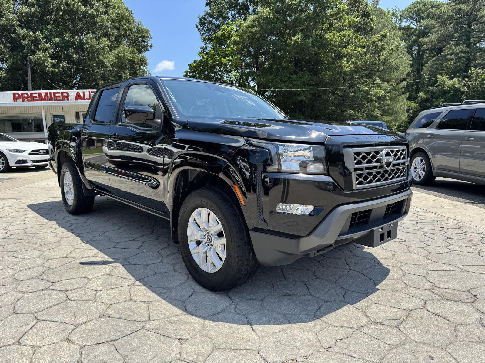 Super Black 2023 Nissan Frontier Pickup Truck Four-Wheel Drive 9-Speed Automatic