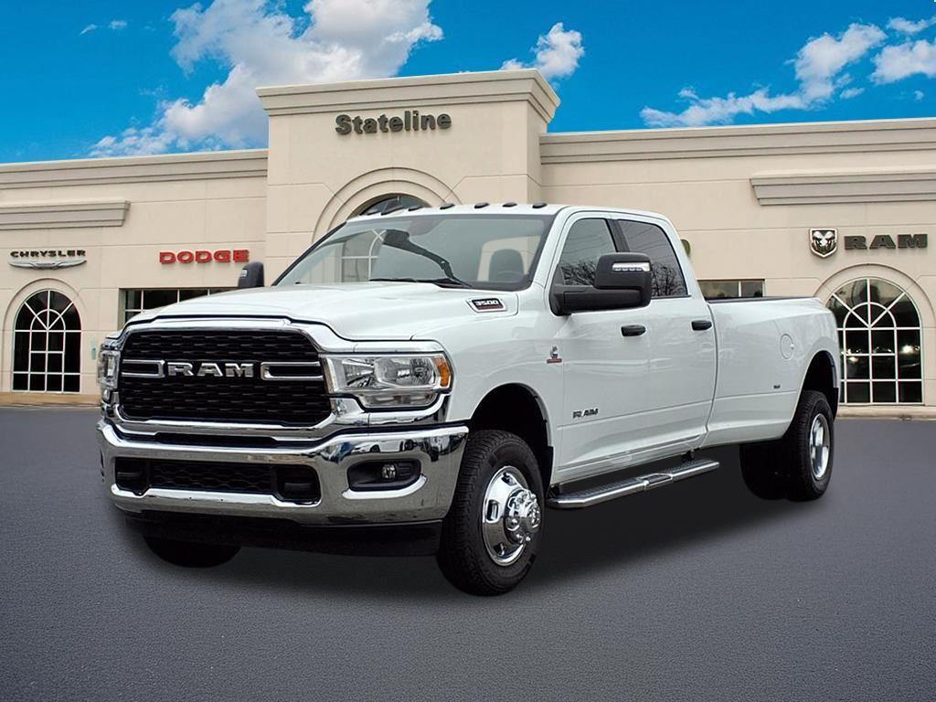 2024 RAM 3500 Big Horn Crew Cab LB DRW 4WD