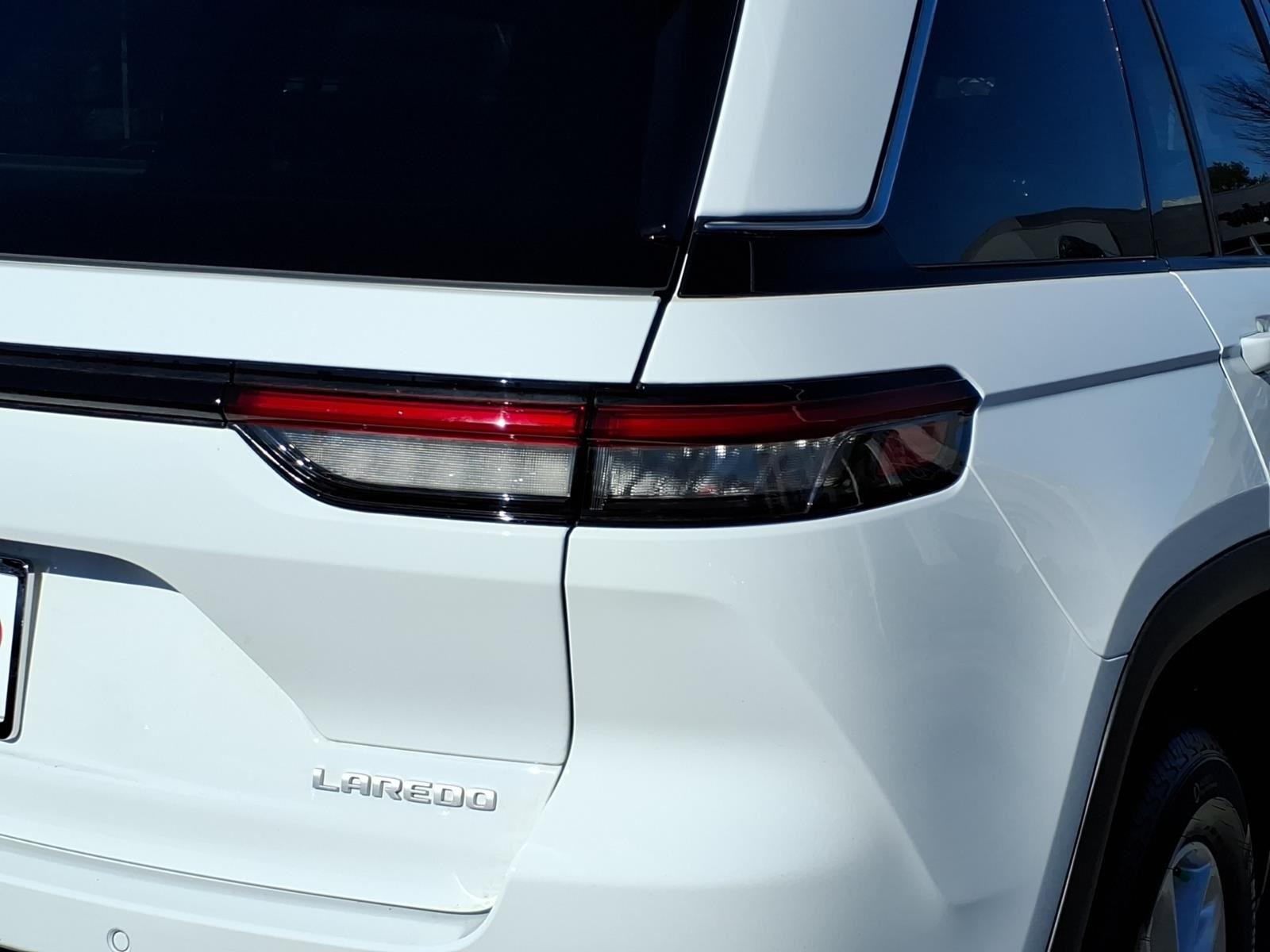 New 2026 Bright White Clearcoat Jeep Laredo X image 18