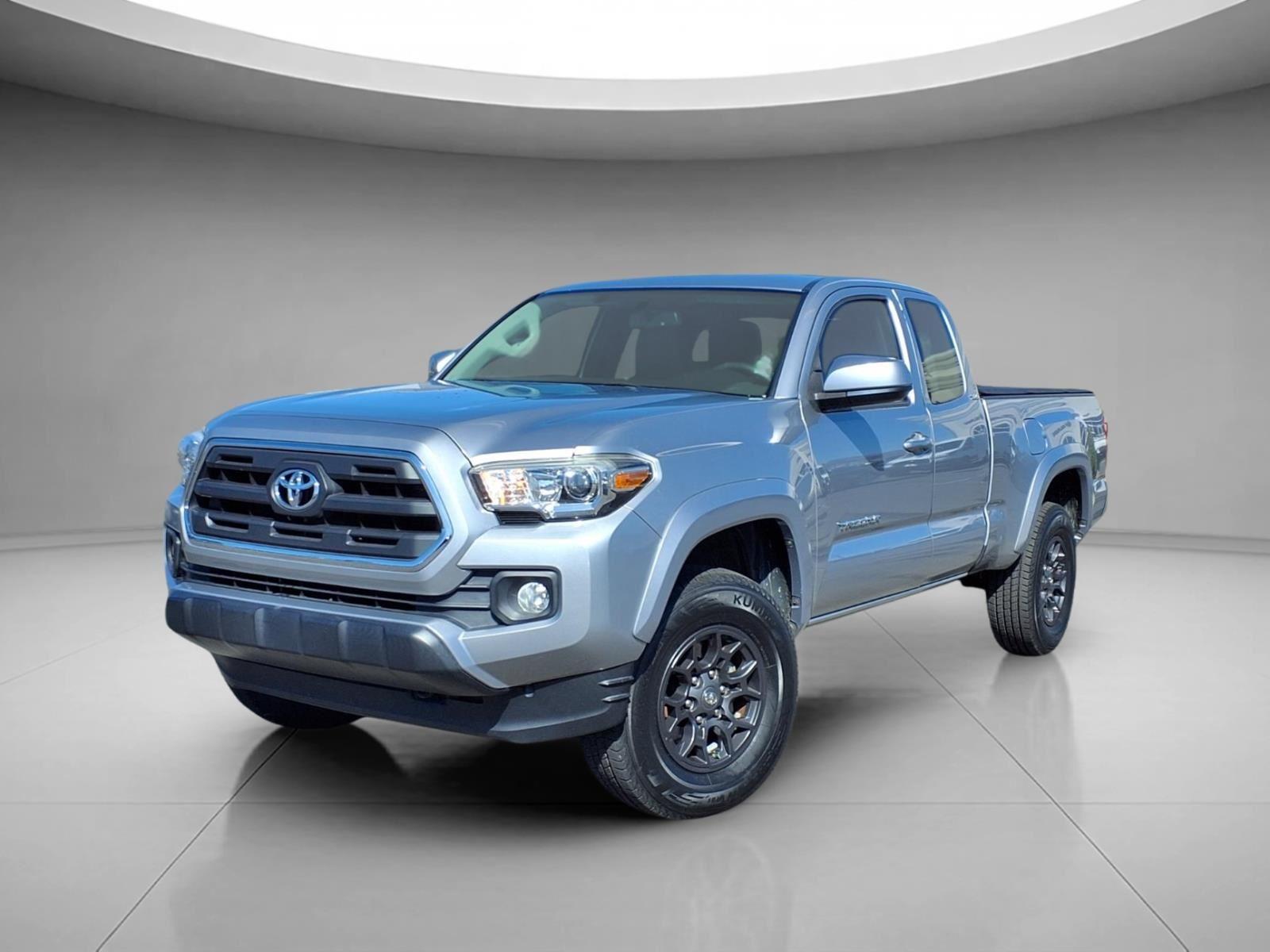 2017 Toyota Tacoma SR5 V6 Access Cab 4WD