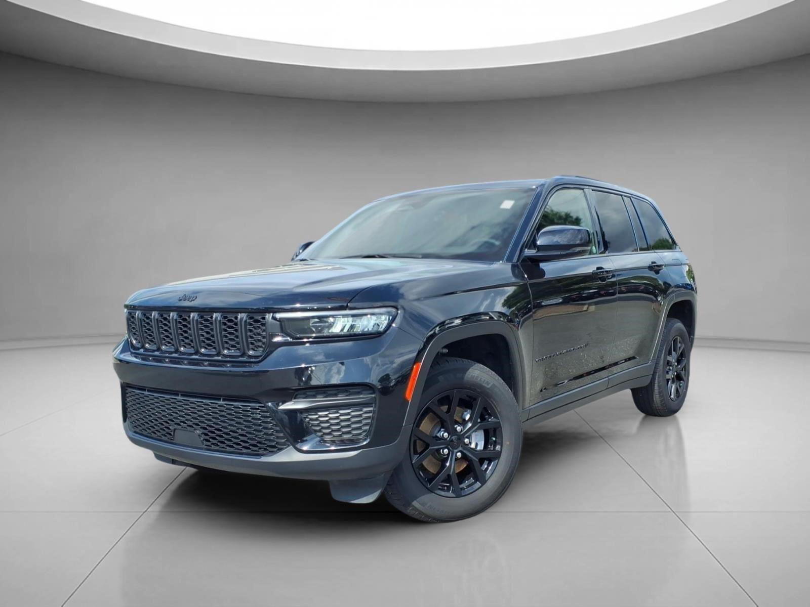 2025 Jeep Grand Cherokee Altitude 4x4's photo