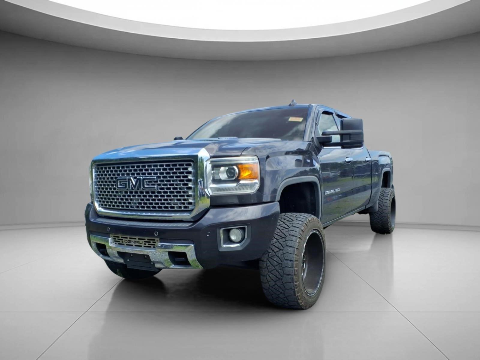 Gray (Iridium Metallic) 2015 GMC Sierra 2500HD Pickup Truck Four-Wheel Drive 6-Speed Automatic