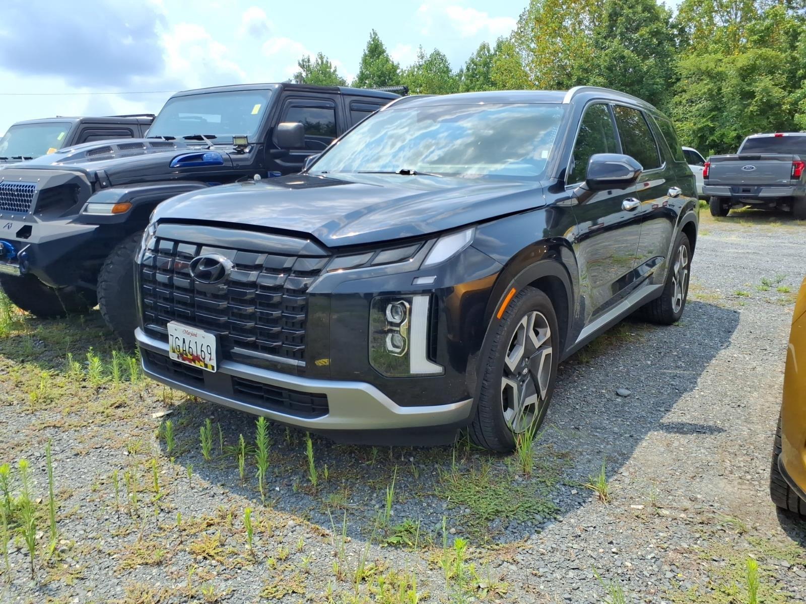 Moonlight Cloud 2024 Hyundai Palisade SUV / Crossover All-Wheel Drive Automatic