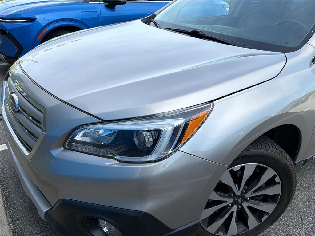 Gray (Tungsten Metallic) 2017 Subaru Outback 2.5i Limited AWD Wagon All-Wheel Drive Continuously Variable Transmission
