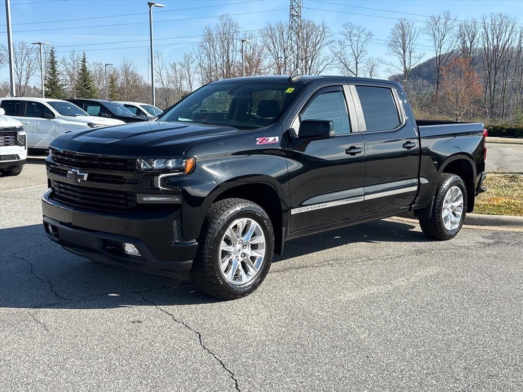 2022 Chevrolet Silverado 1500 RST Crew Cab 4WD