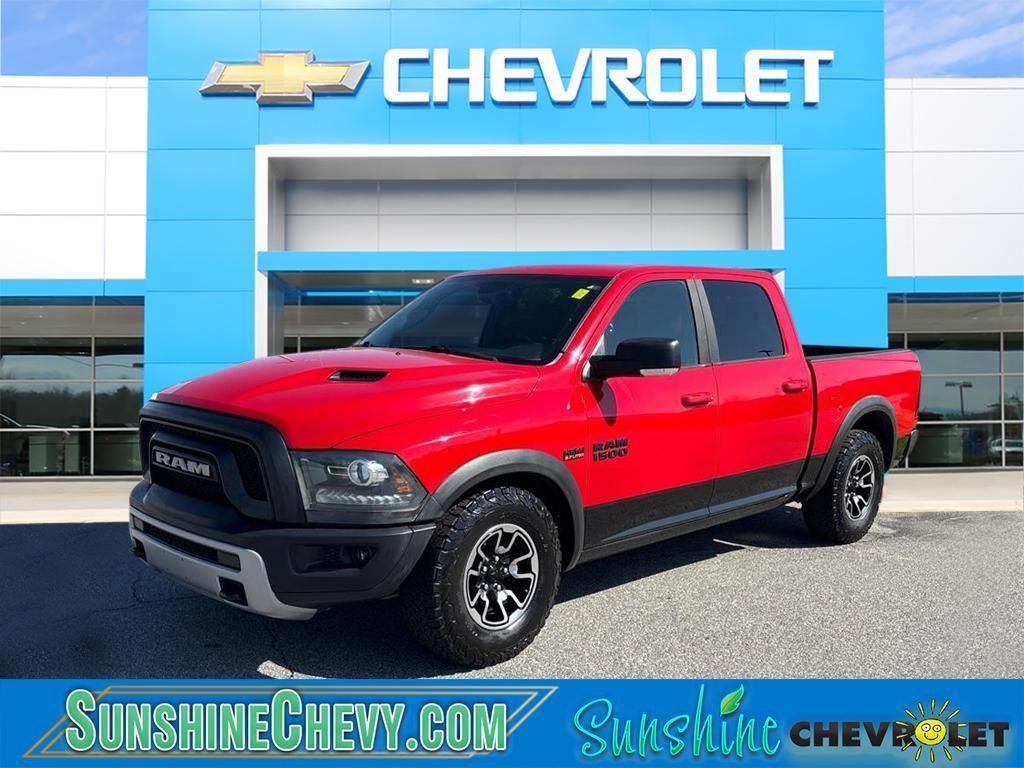 Flame Red Clearcoat 2016 RAM 1500 Rebel Crew Cab 4WD Pickup Truck Four-Wheel Drive 8-Speed Automatic