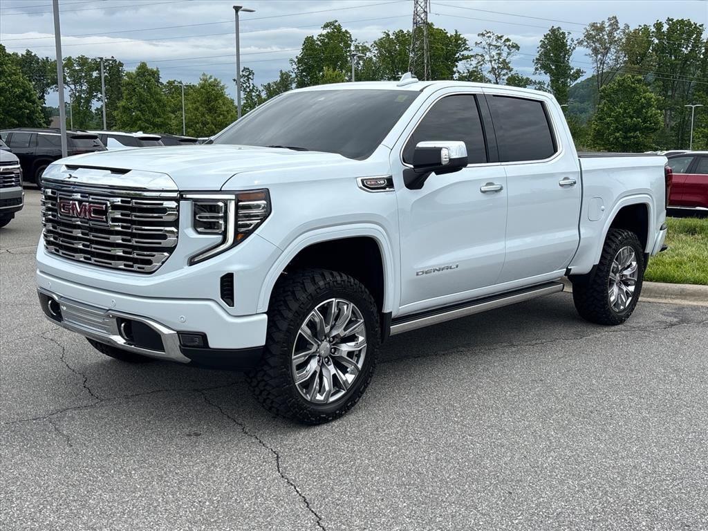 Glacier White Tricoat 2026 GMC Sierra 1500 Denali Crew Cab 4WD Pickup Truck Four-Wheel Drive Automatic