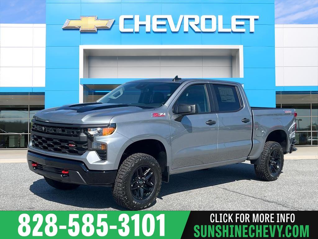 Sterling Gray Metallic 2026 Chevrolet Silverado 1500 Custom Trail Boss Crew Cab 4WD Pickup Truck Four-Wheel Drive Automatic