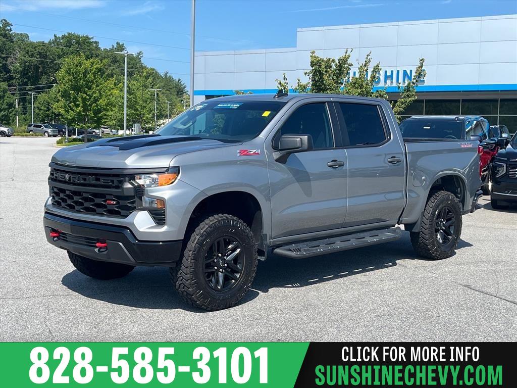 Sterling Gray Metallic 2024 Chevrolet Silverado 1500 Pickup Truck Four-Wheel Drive Automatic