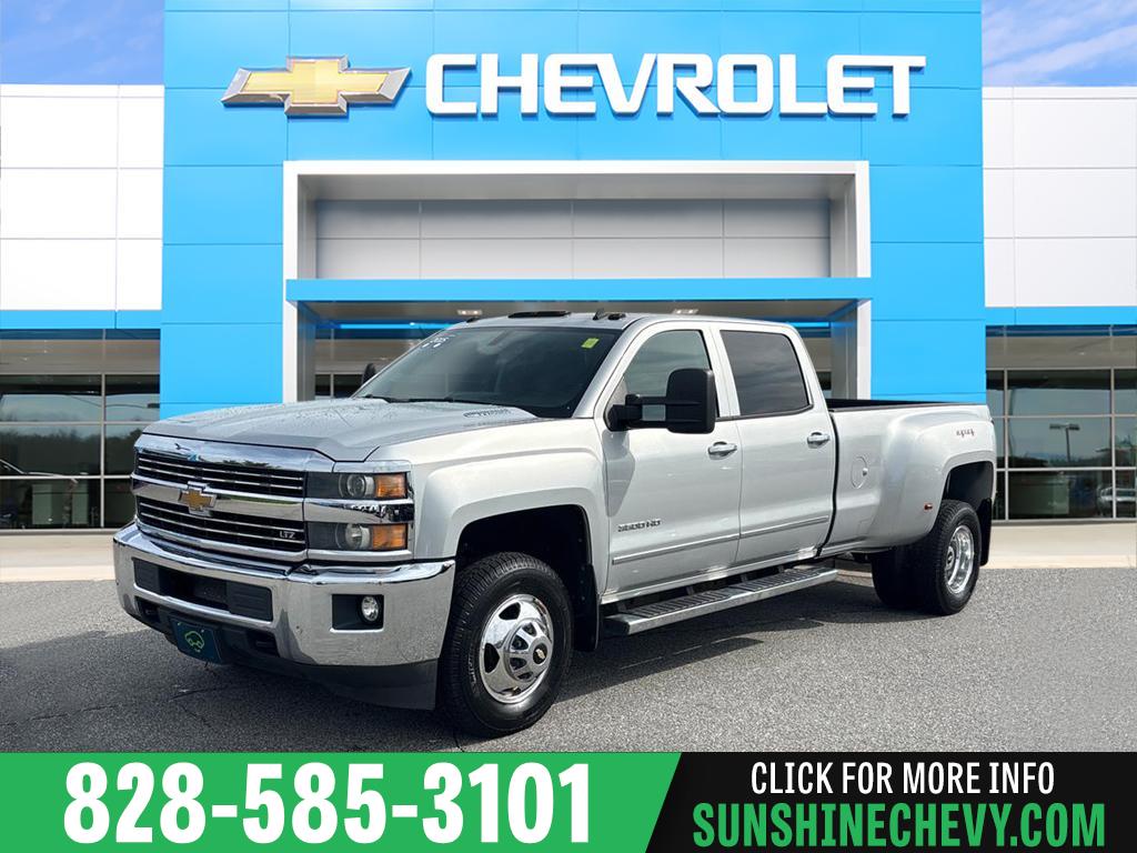 Silver Ice Metallic 2015 Chevrolet Silverado 3500HD Pickup Truck Four-Wheel Drive 6-Speed Automatic