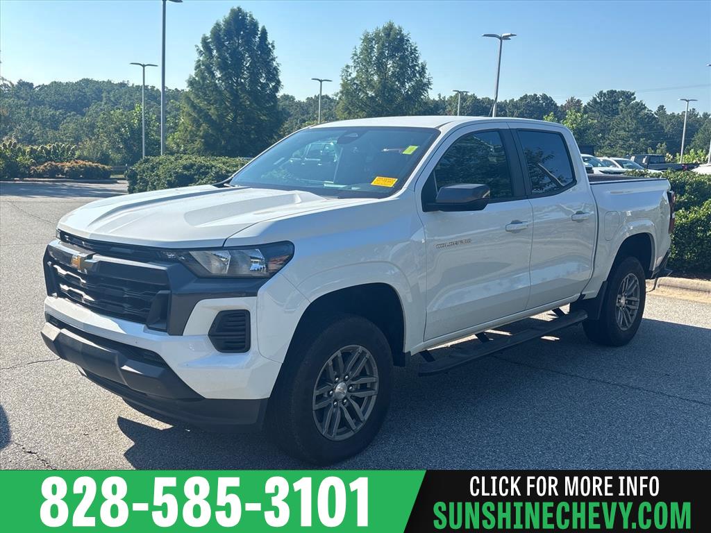 Summit White 2023 Chevrolet Colorado Pickup Truck 4X2 8-Speed Automatic