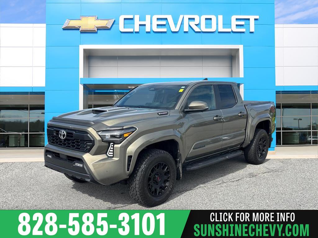 Bronze Oxide 2025 Toyota Tacoma Pickup Truck Four-Wheel Drive Automatic