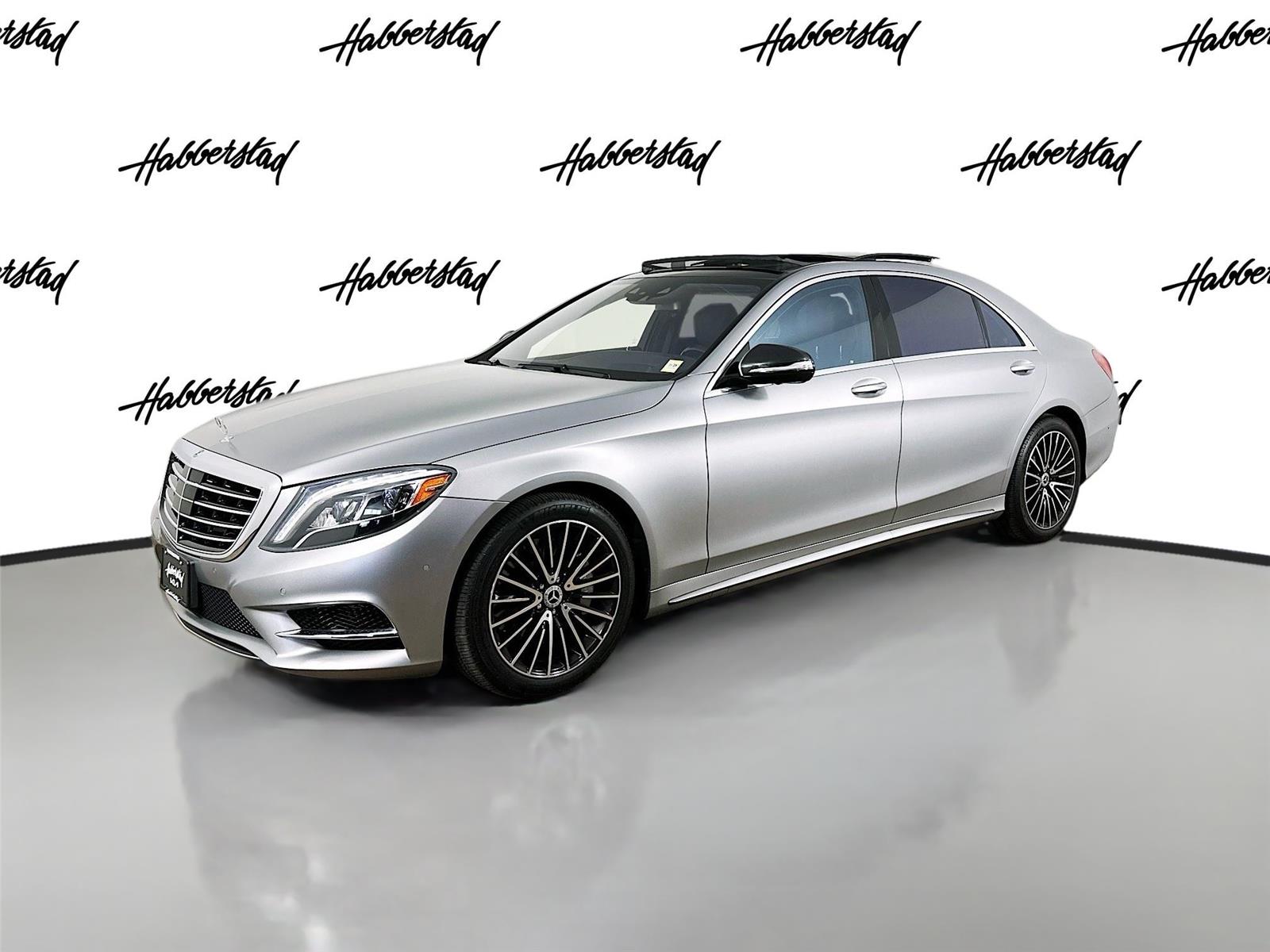 Gray (designo Magno Alanite Grey (Matte Finish)) 2017 Mercedes-Benz S-Class S 550 Sedan 4MATIC Sedan All-Wheel Drive Automatic