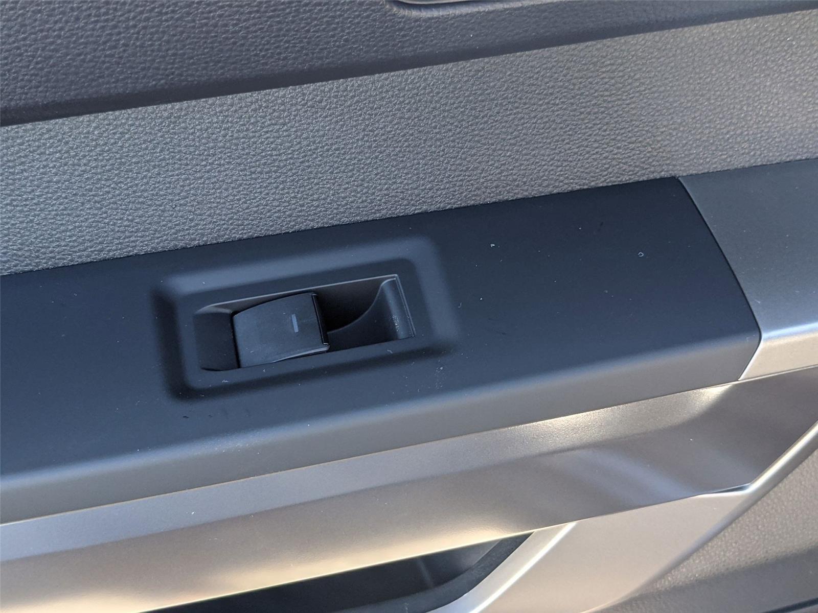 2024 Toyota Tundra SR5 - Photo 25