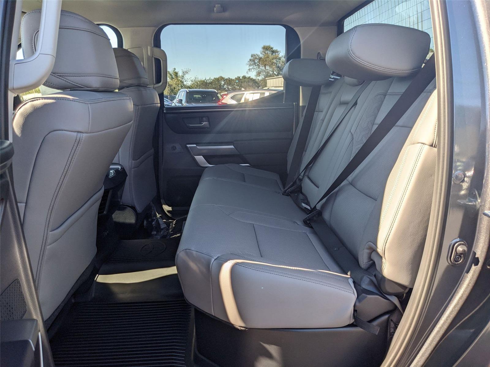 2024 Toyota Tundra SR5 - Photo 26