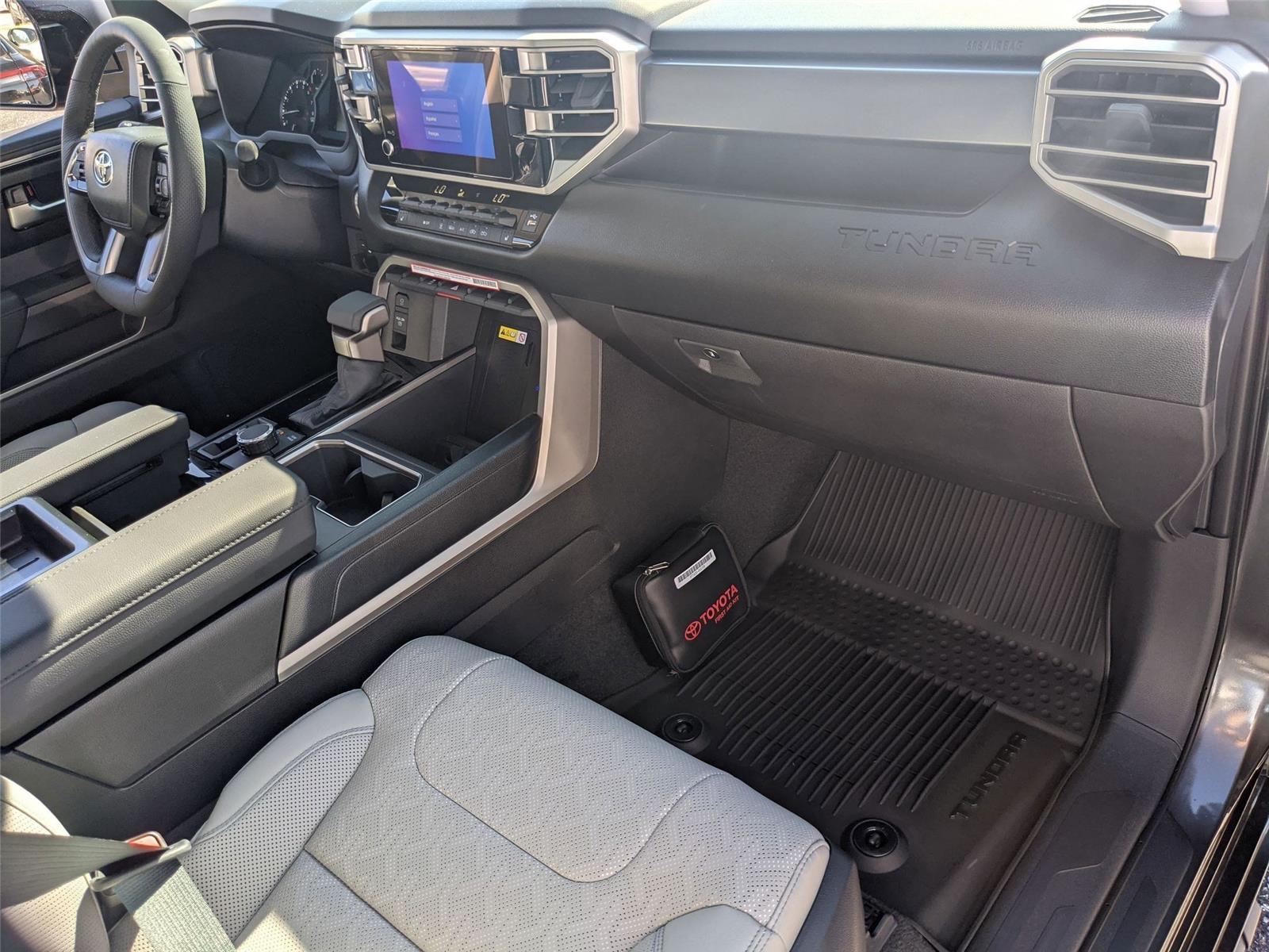 2024 Toyota Tundra SR5 - Photo 33