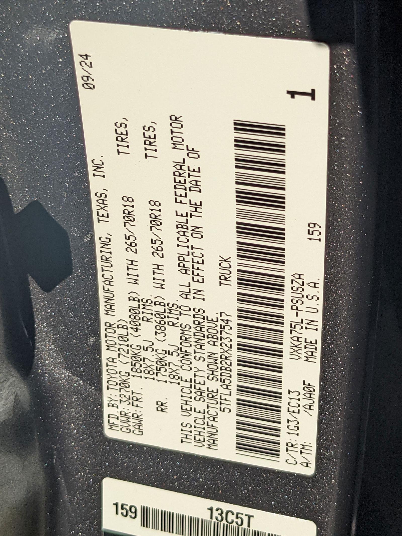2024 Toyota Tundra SR5 - Photo 34