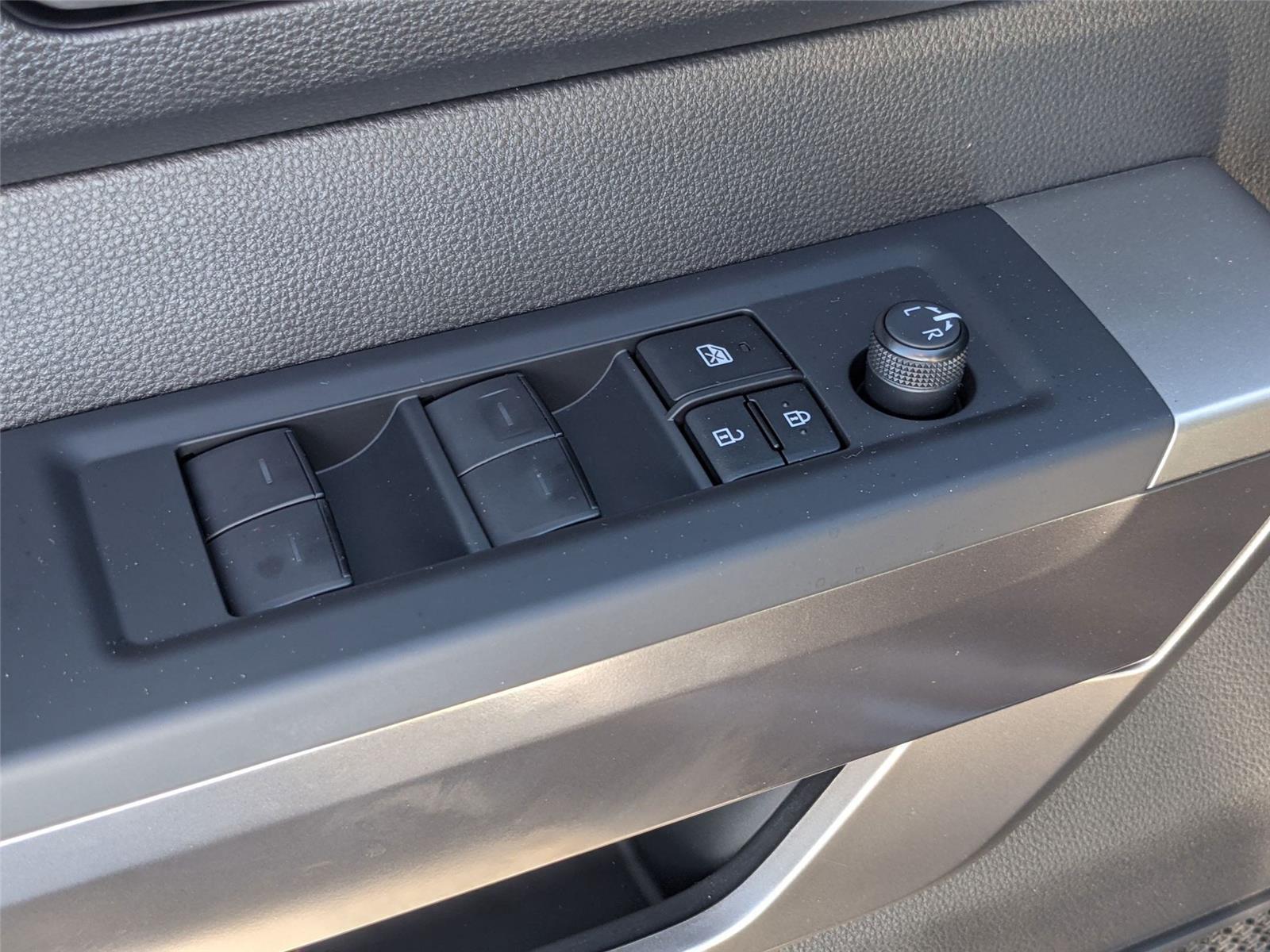 2024 Toyota Tundra SR5 - Photo 12