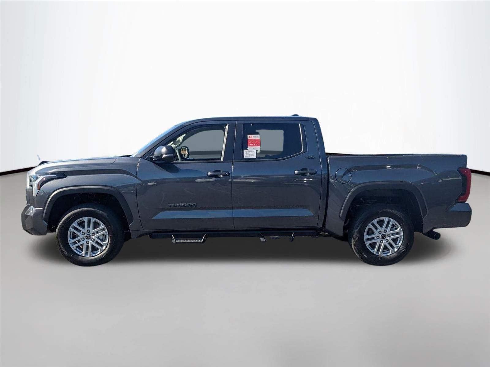 2024 Toyota Tundra SR5 - Photo 7