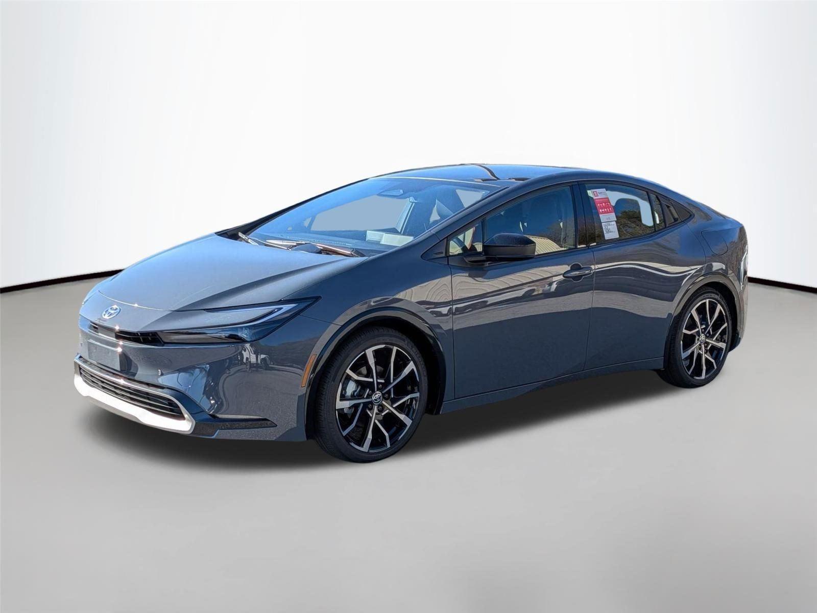 2026 Toyota Prius XSE's photo