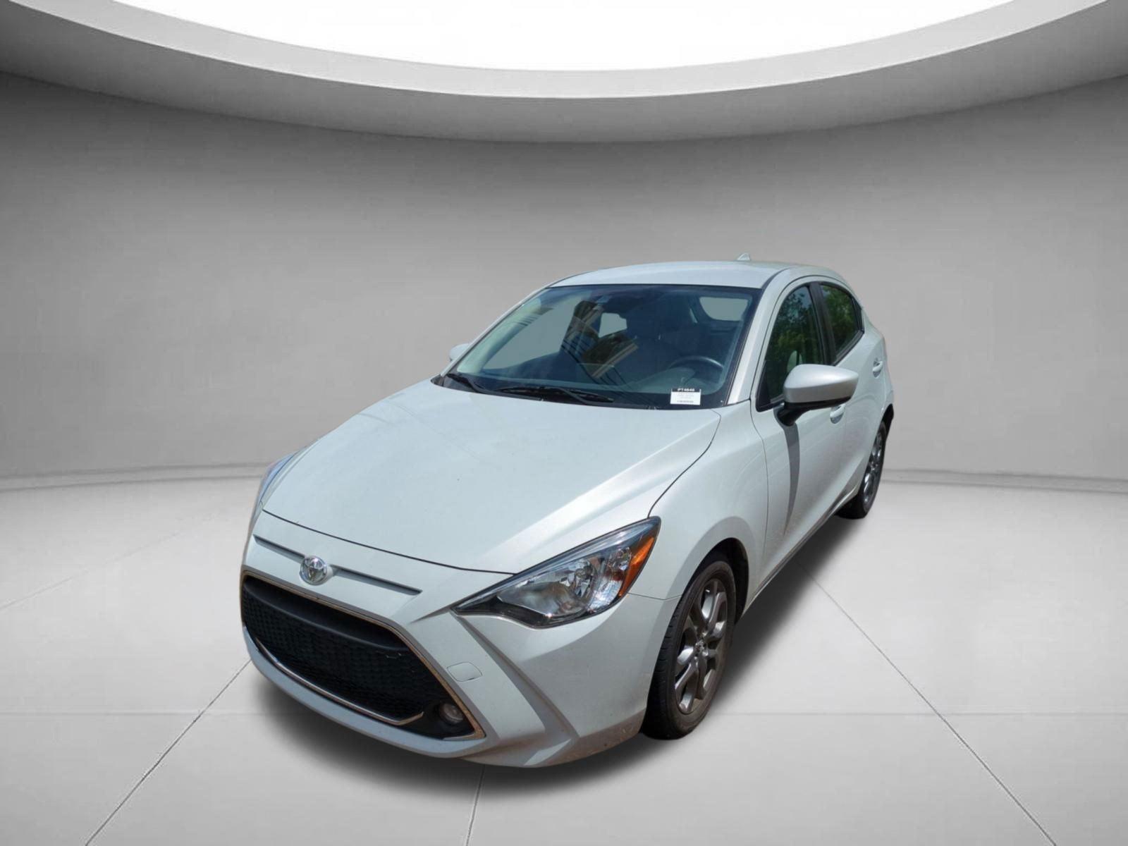 2020 Toyota Yaris LE Hatchback FWD