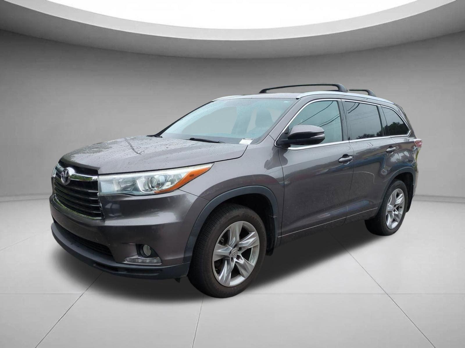 PREDAWN GRAY MICA 2014 Toyota Highlander SUV / Crossover
