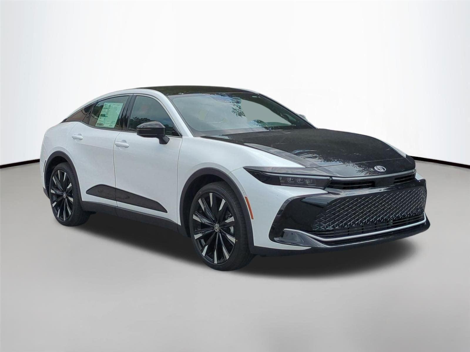 New 2026 Oxygen White Toyota Platinum image 7