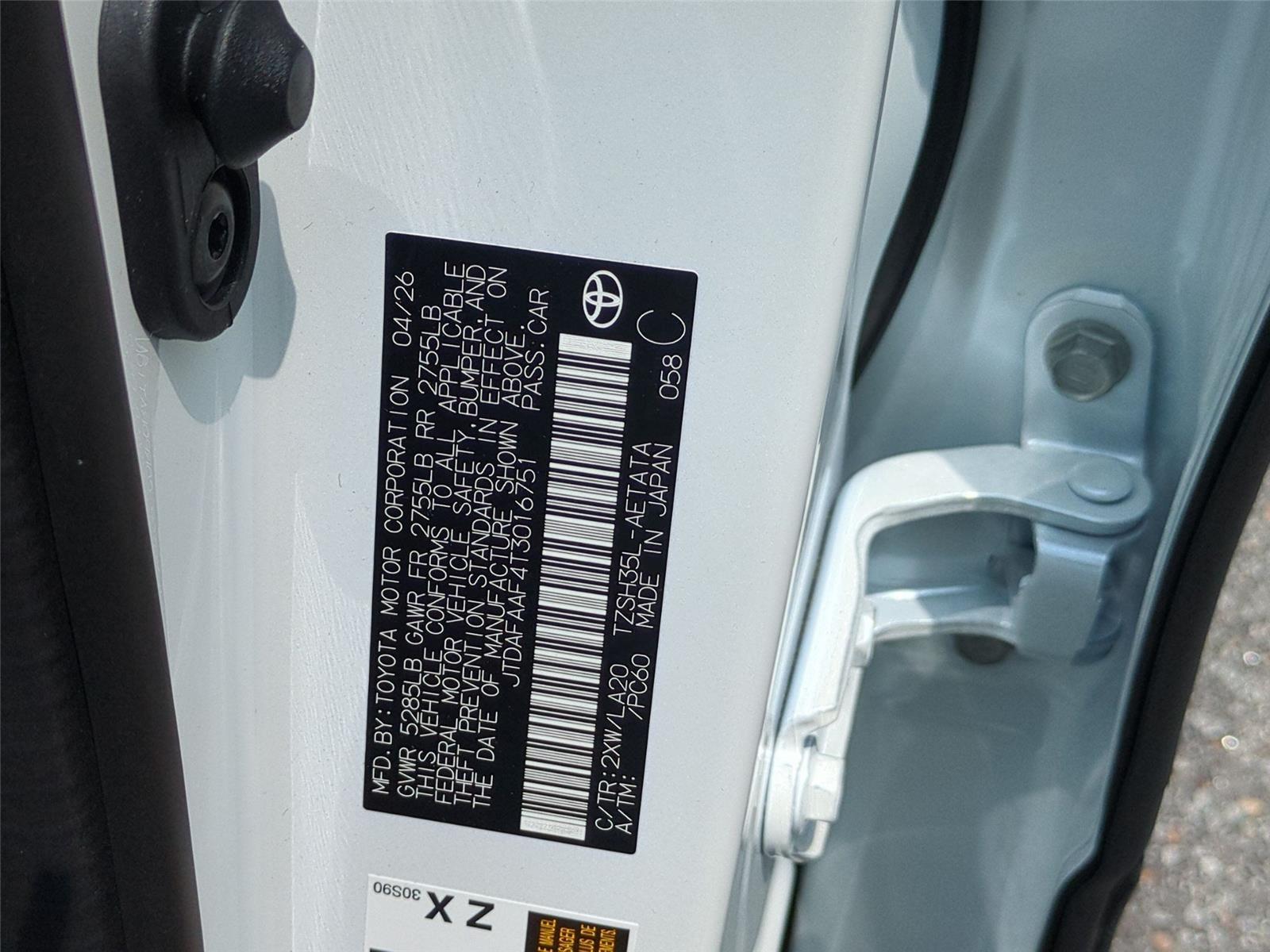 New 2026 Oxygen White Toyota Platinum image 37