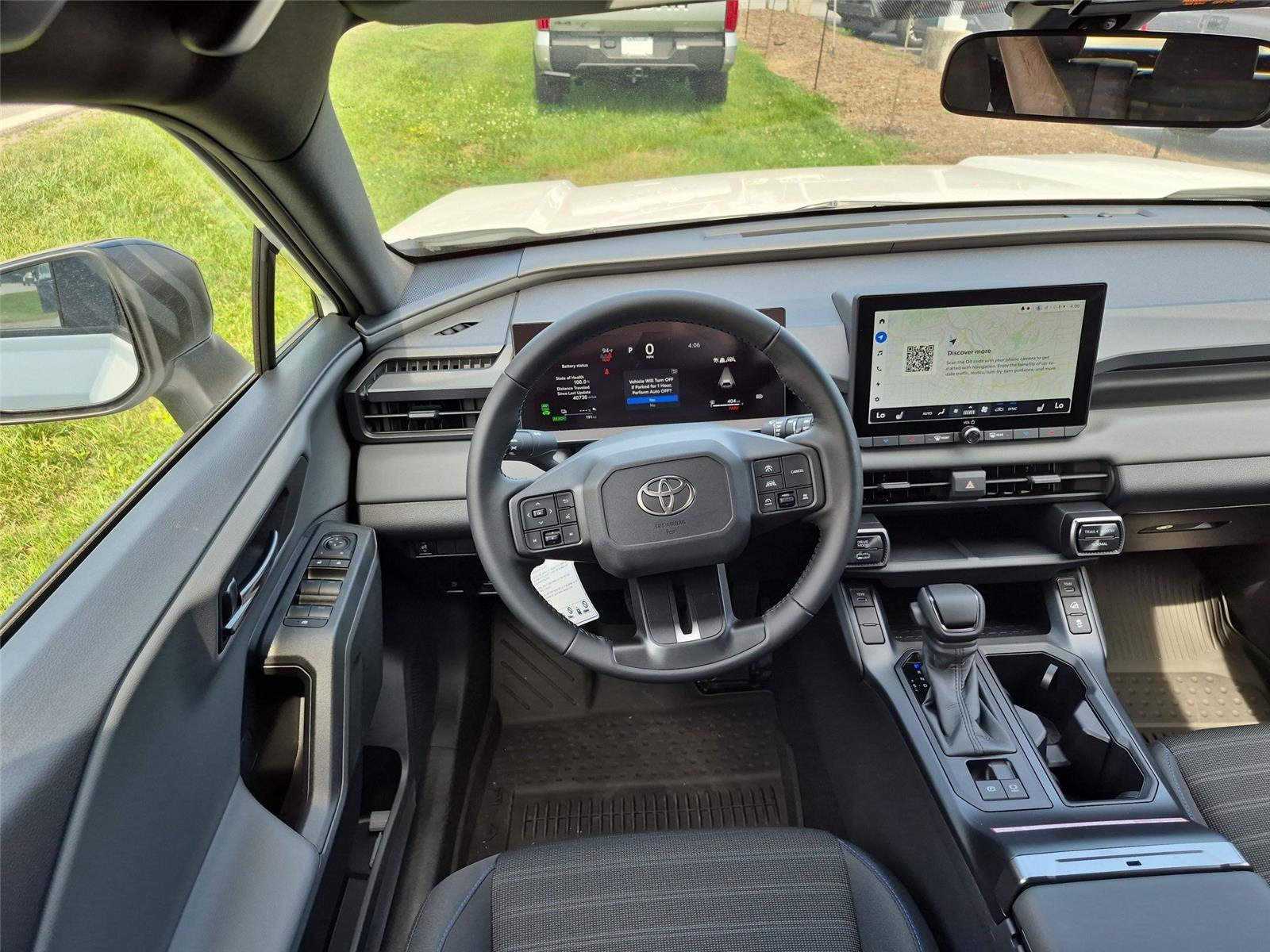 New 2026 Ice Cap Toyota SE image 31