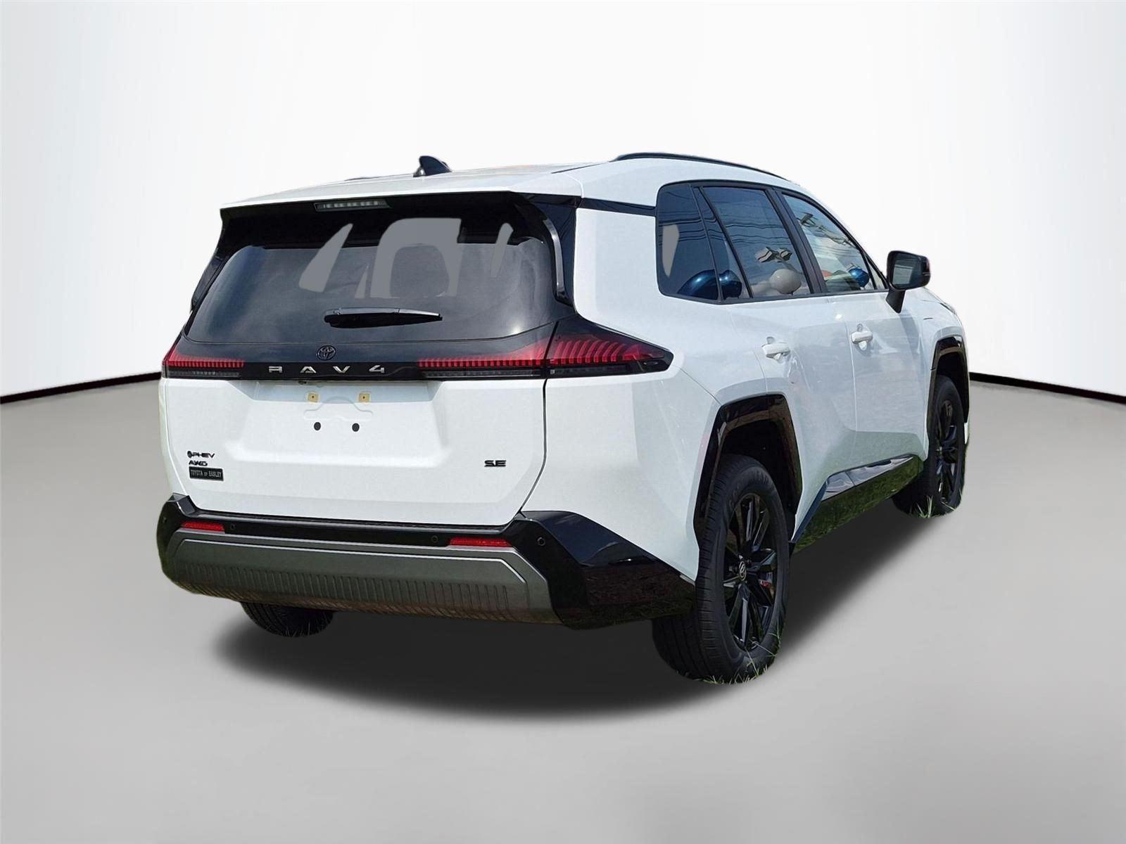 New 2026 Ice Cap Toyota SE image 5