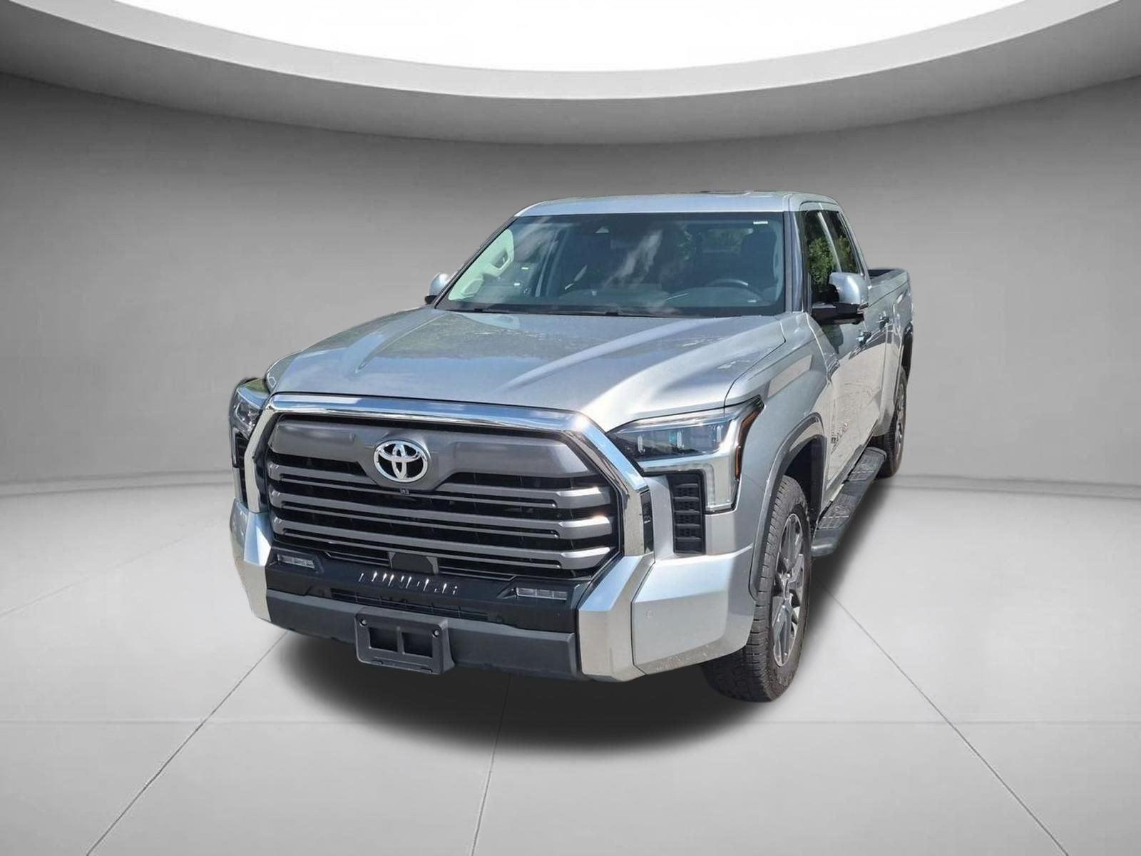 Celestial Silver Metallic 2022 Toyota Tundra Pickup Truck Four-Wheel Drive Automatic
